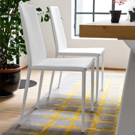 Boheme leather chair by Connubia.