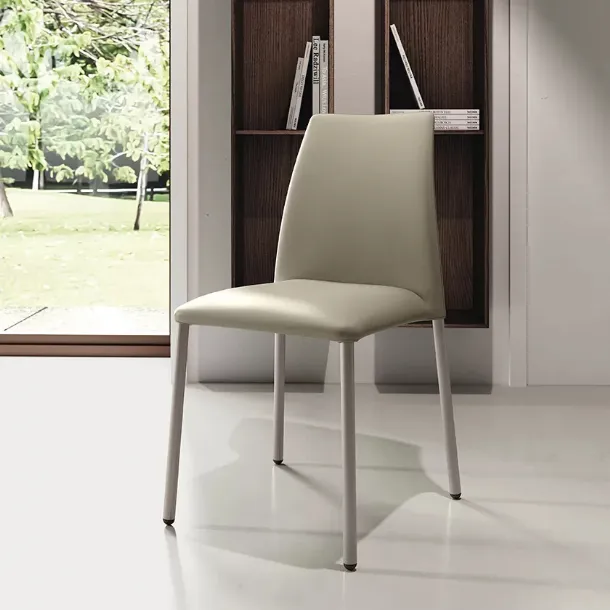 Cherry Chair upholstered in Ingenia eco-leather