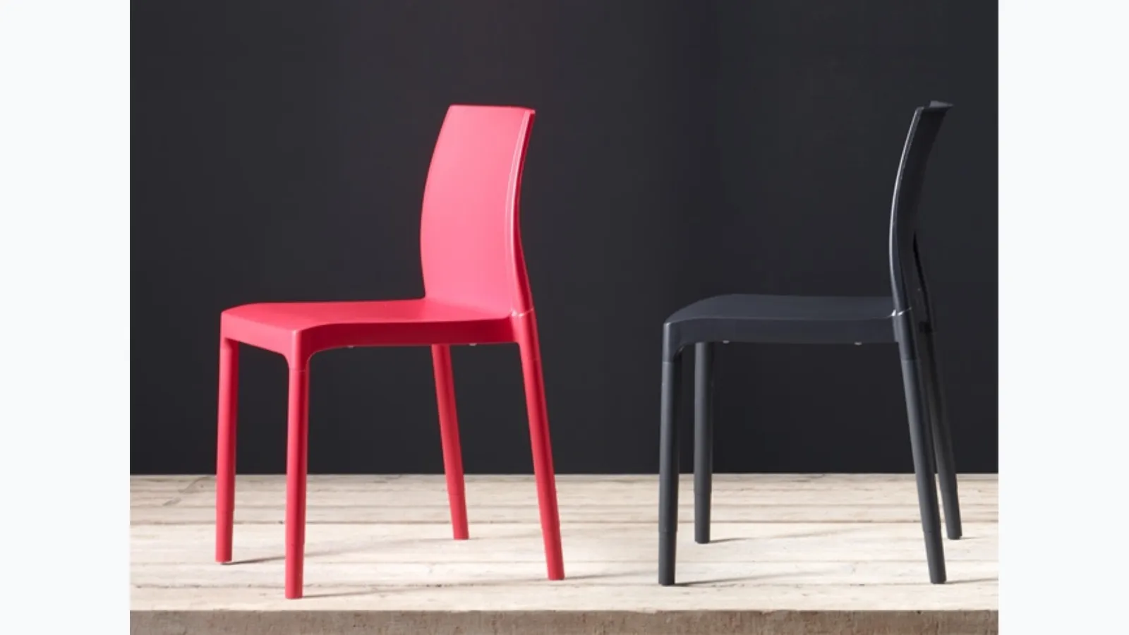 Stackable chair Chloé Trend mon amour by Scab Design