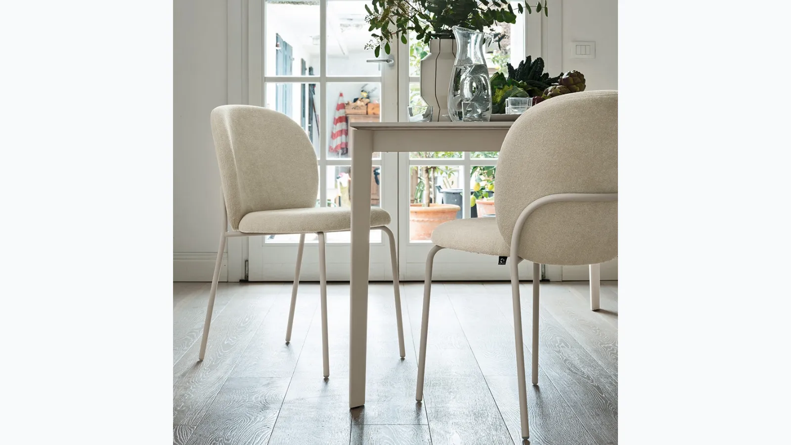 Cozy Mid chair by Connubia