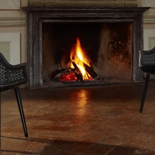 Cityborg Elegant chair in polycarbonate and wicker by Magis.