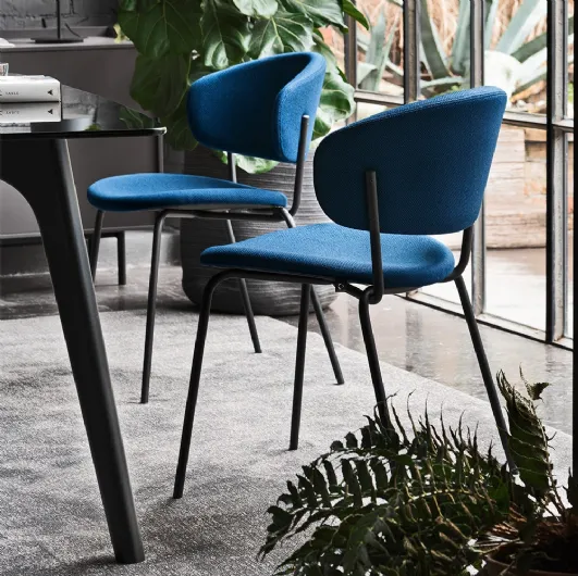 Desy chair by Connubia
