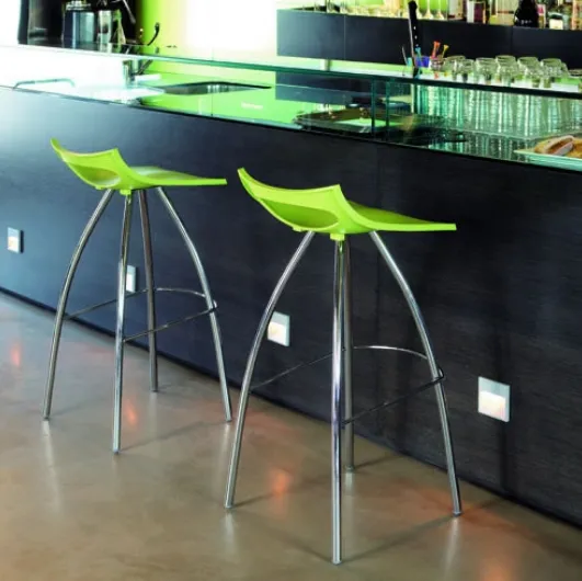 Technopolymer stool Diablito by Scab Design