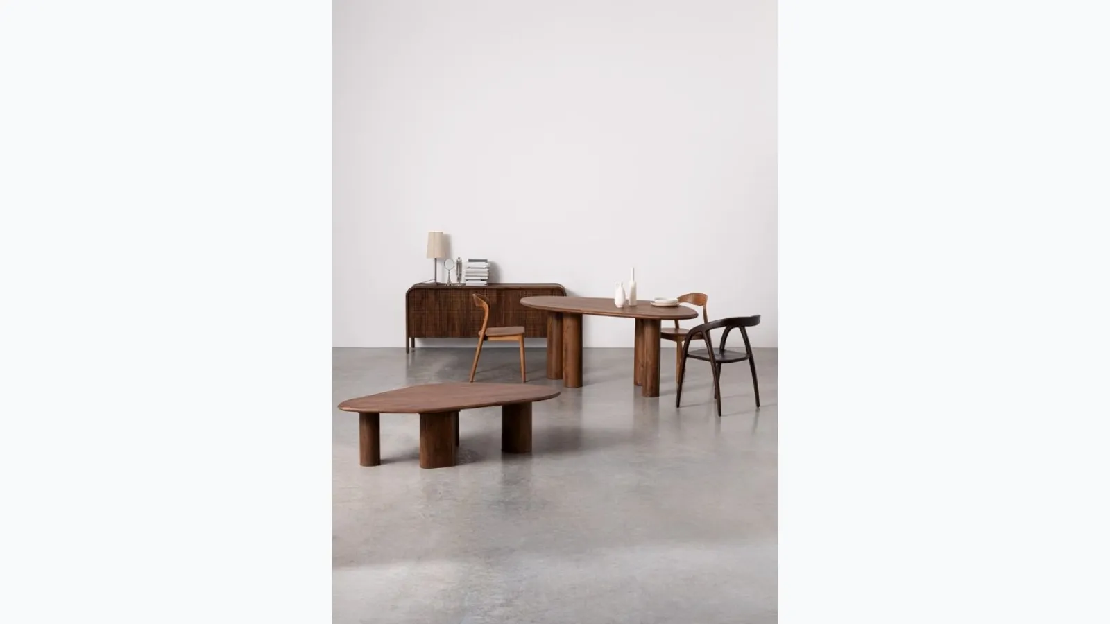 Dotty chair in teak wood by Bizzotto.