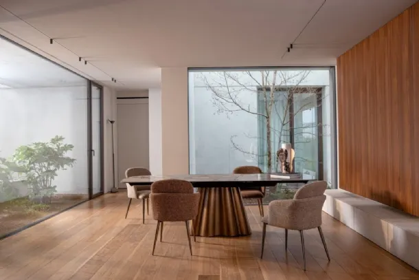 Ercilla Bizzotto Chair
