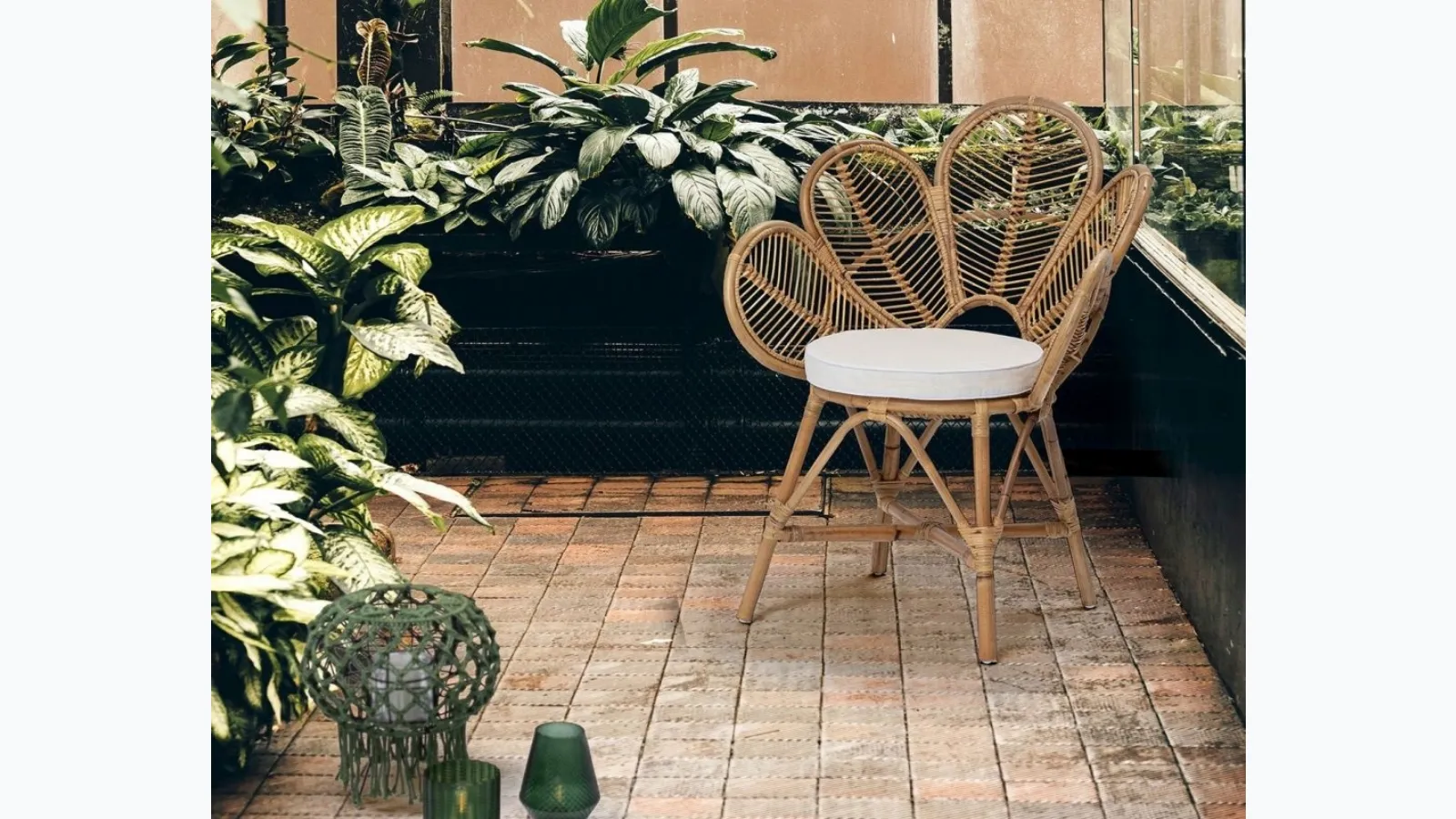 Flores rattan chair by Bizzotto