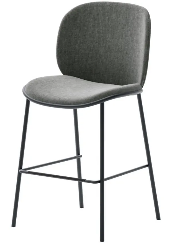 Fluffy stool in padded fabric by Veneta Cucine.