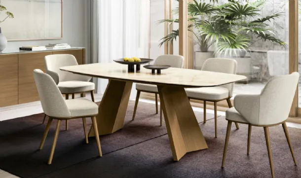 Foyer fabric chair with wooden legs by Calligaris
