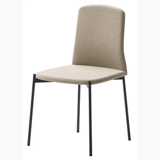 Giara chair in fabric with metal structure by Veneta Cucine