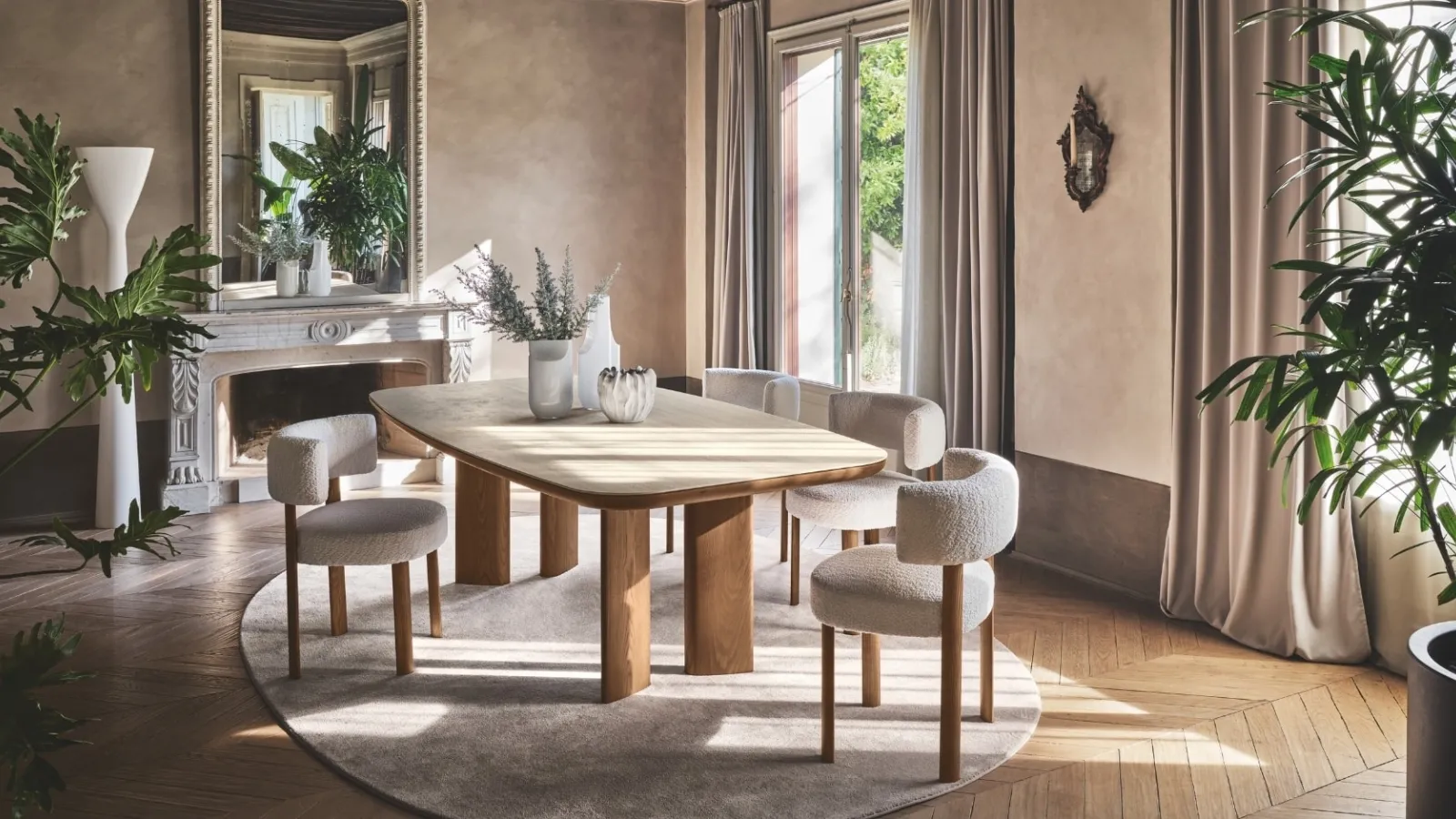 Glen fabric chair by Calligaris