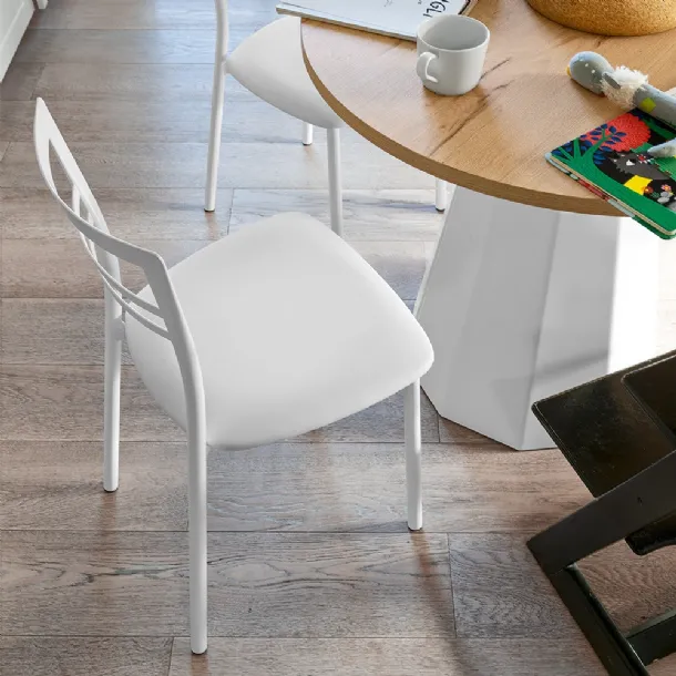 Chair Go! in metal and eco-leather by Connubia