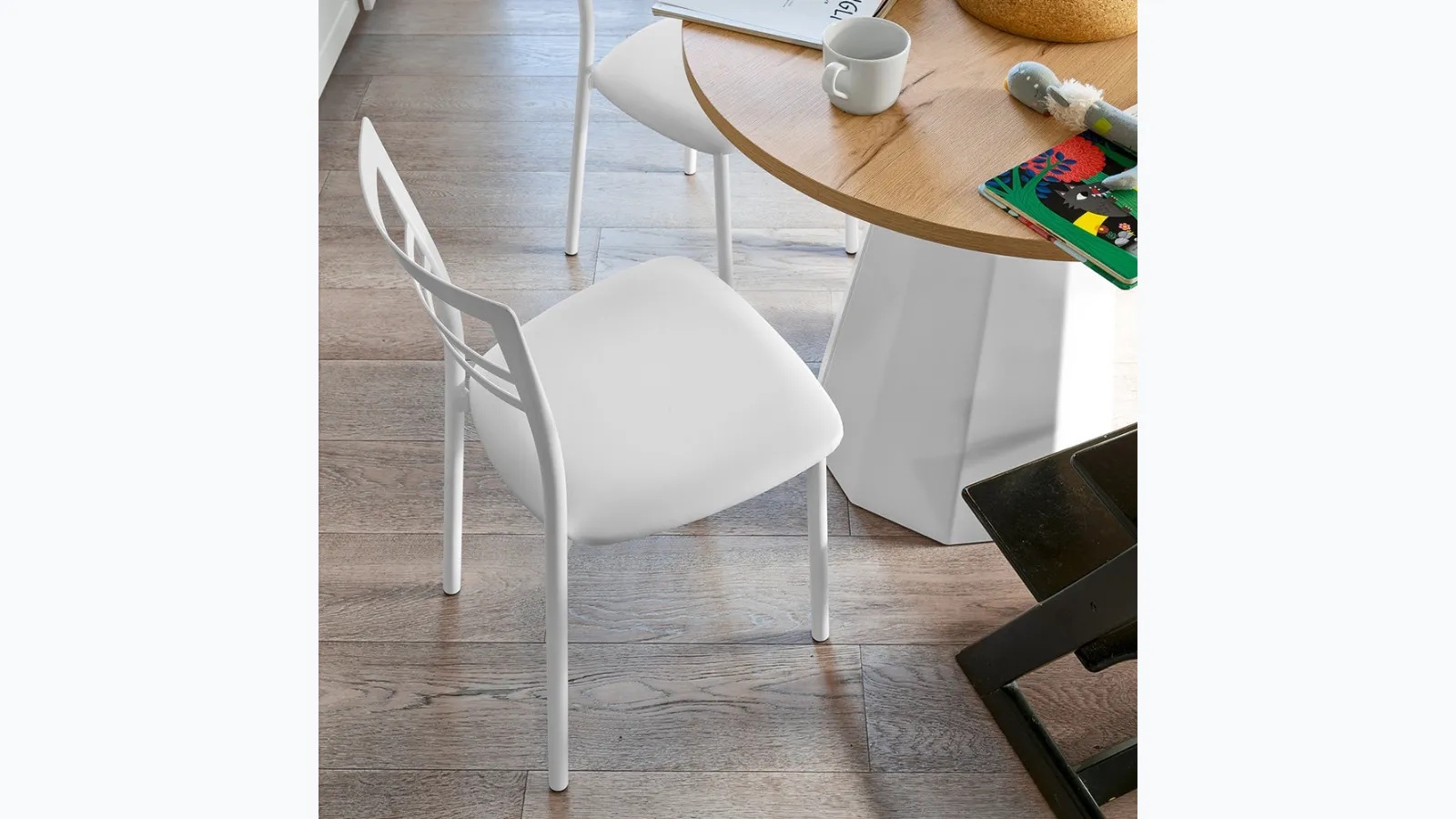 Chair Go! in metal and eco-leather by Connubia