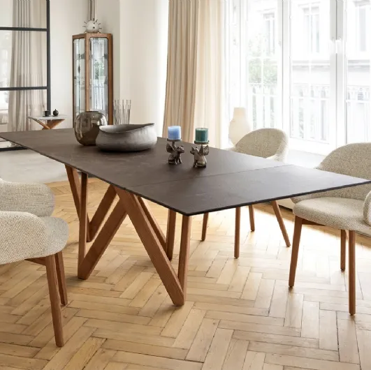 Holly Fab chair in fabric and solid wood by Calligaris.