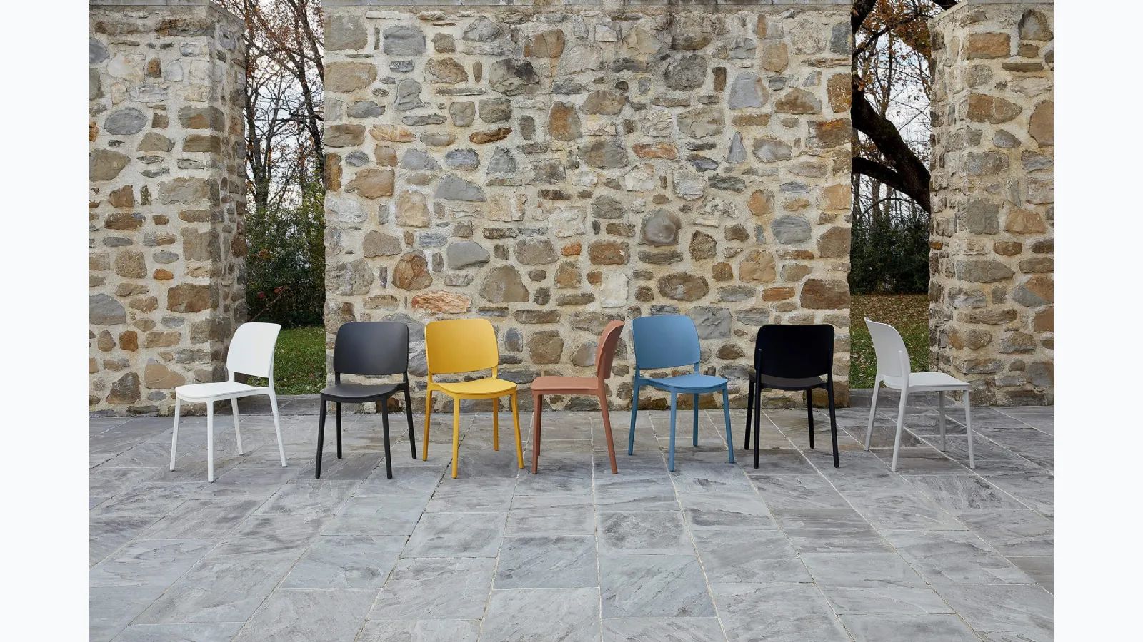 Stackable chair Keai by Ingenia