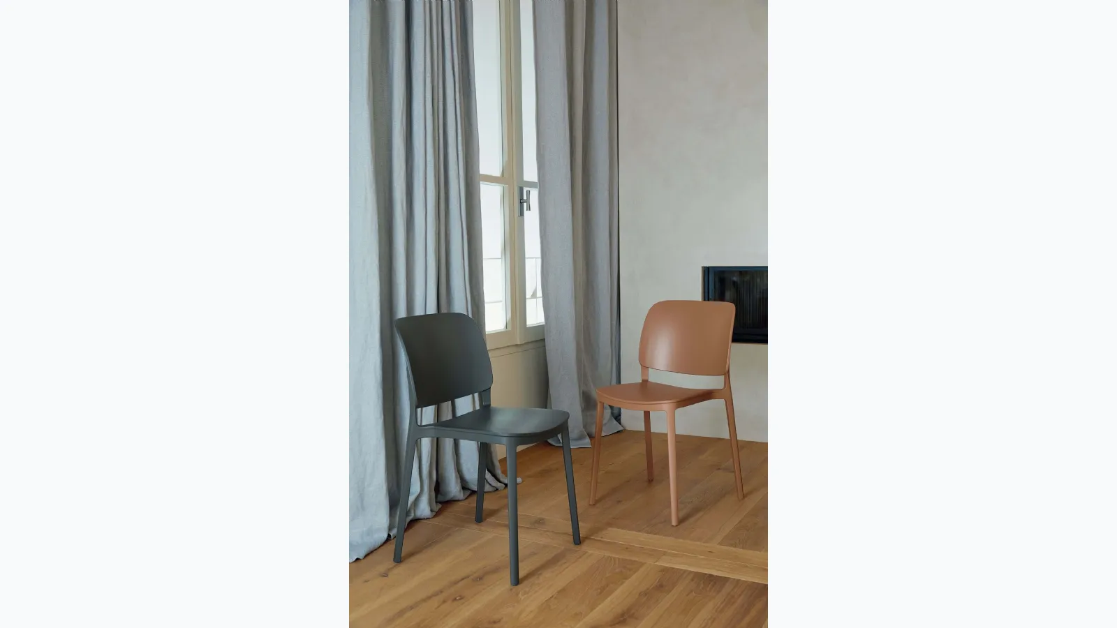Stackable chair Keai by Ingenia