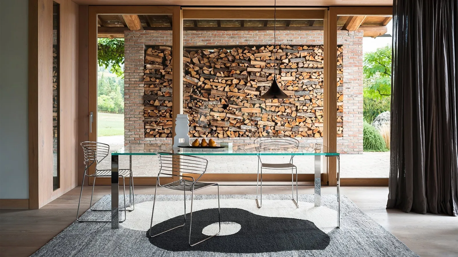 Desalto's Koki Wire steel chair.