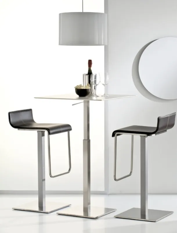 Kuadra leather stool by Pedrali