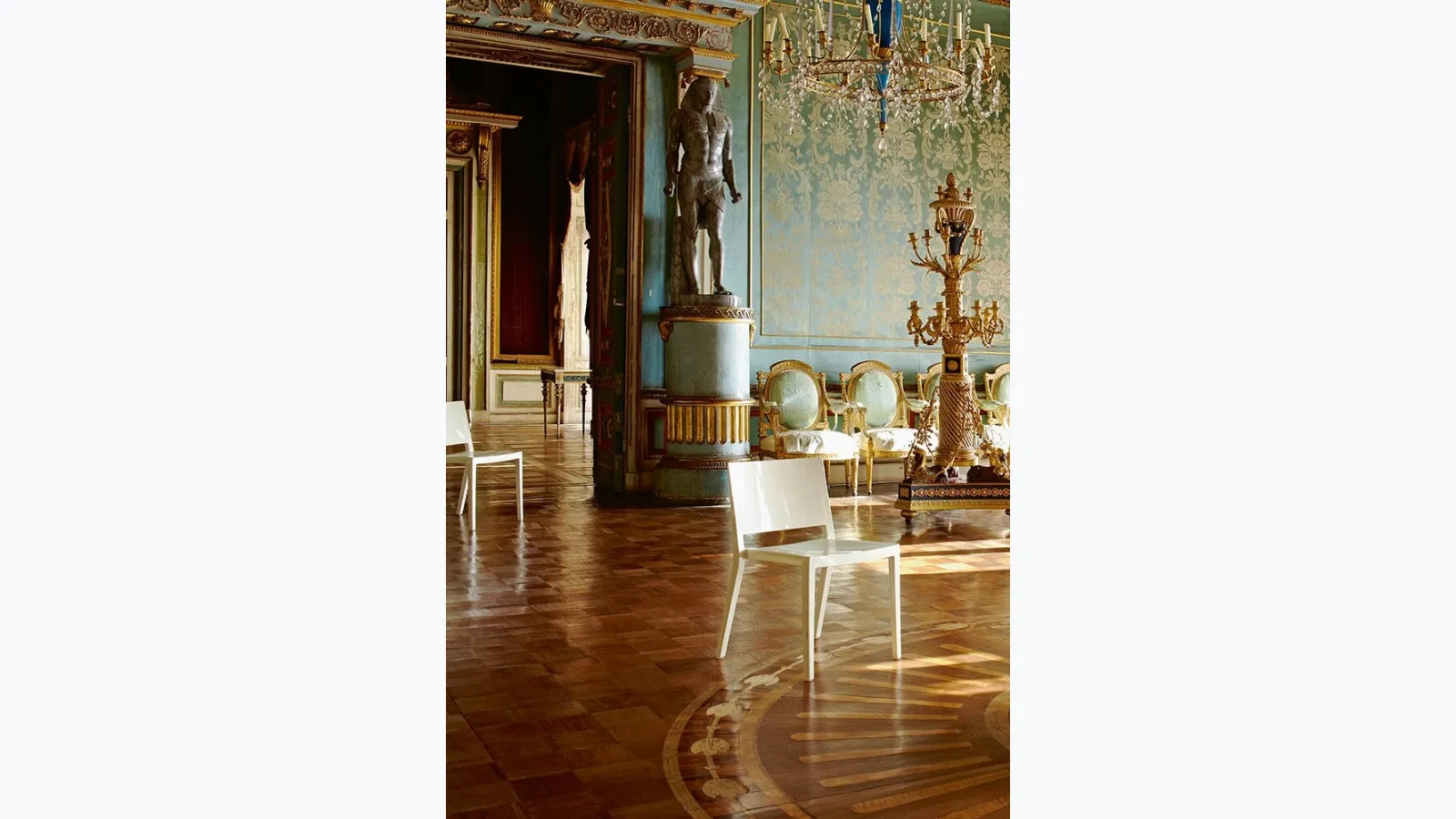 Stackable chair Lizz by Kartell