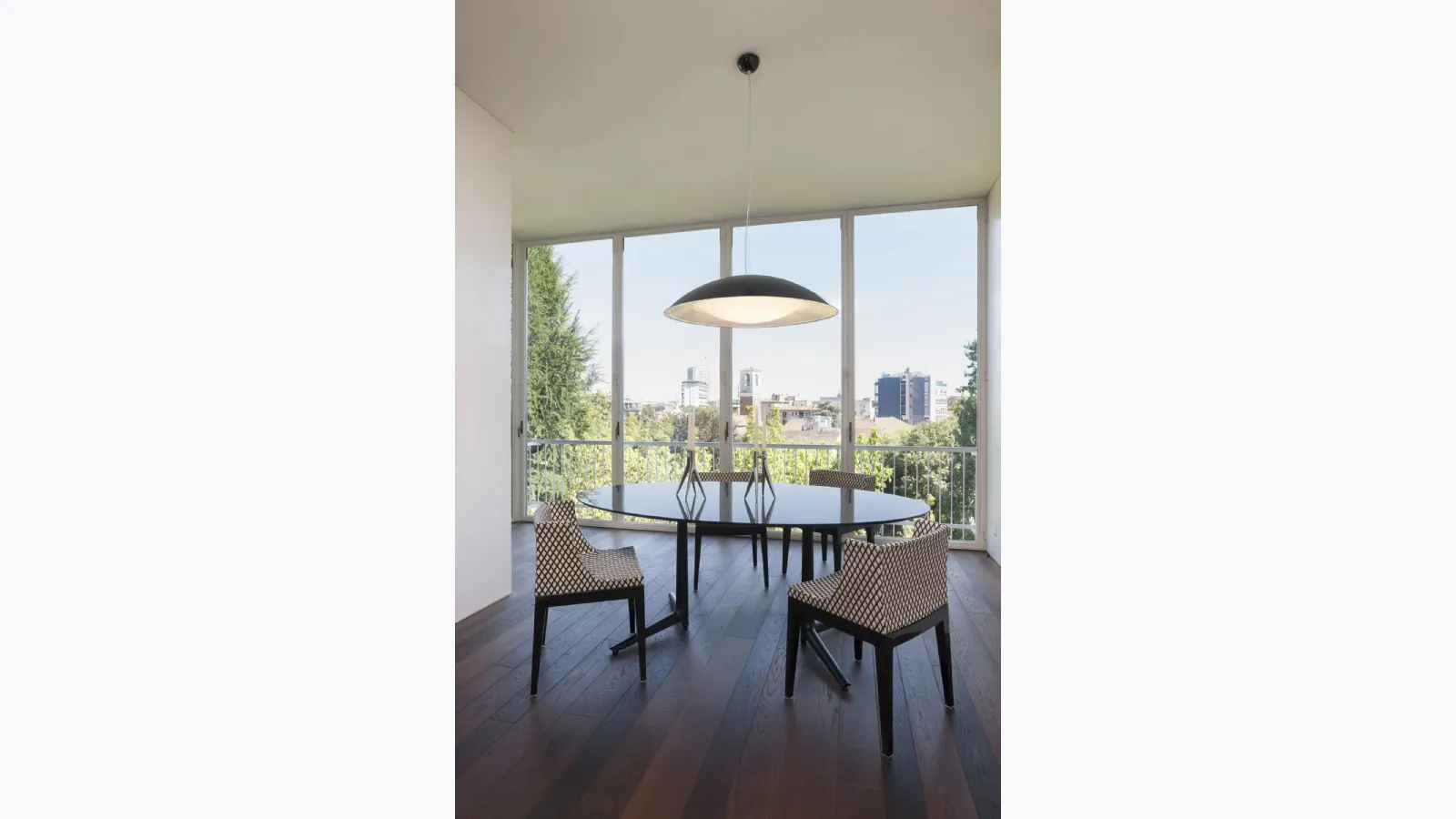 Chair Mademoisella à la Mode by Kartell