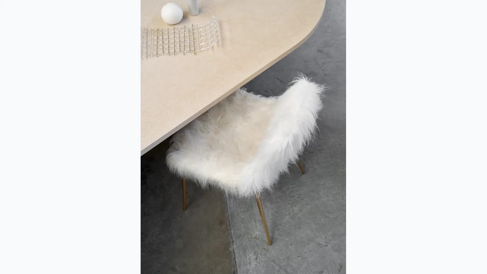 Mammamia Fur Chair in faux fur by Opinion Ciatti