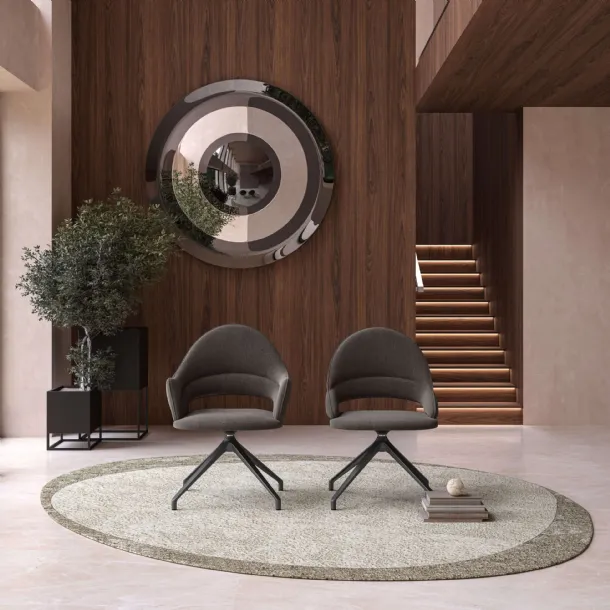 Ozzio's Marine Chair
