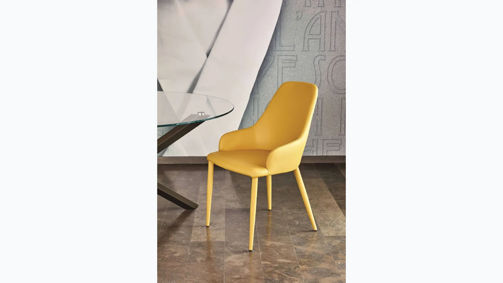 Matilda chair in eco-leather by Ingenia.