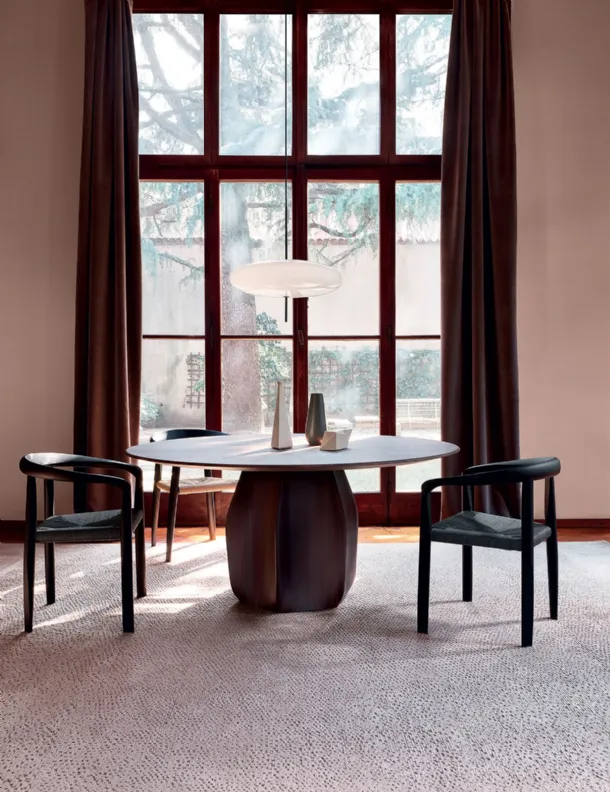 MHC-3 MIss chair in black stained Ash wood with seat in Molteni & C woven cord.