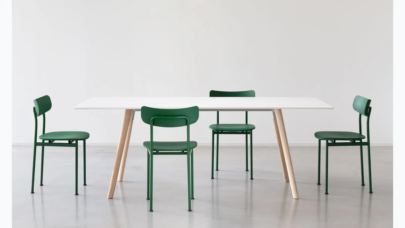 Magis Motta chair in polypropylene