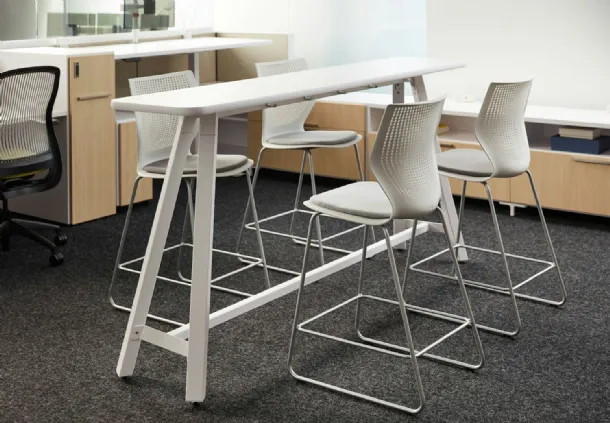 MultiGeneration by Knoll® Stool by Knoll