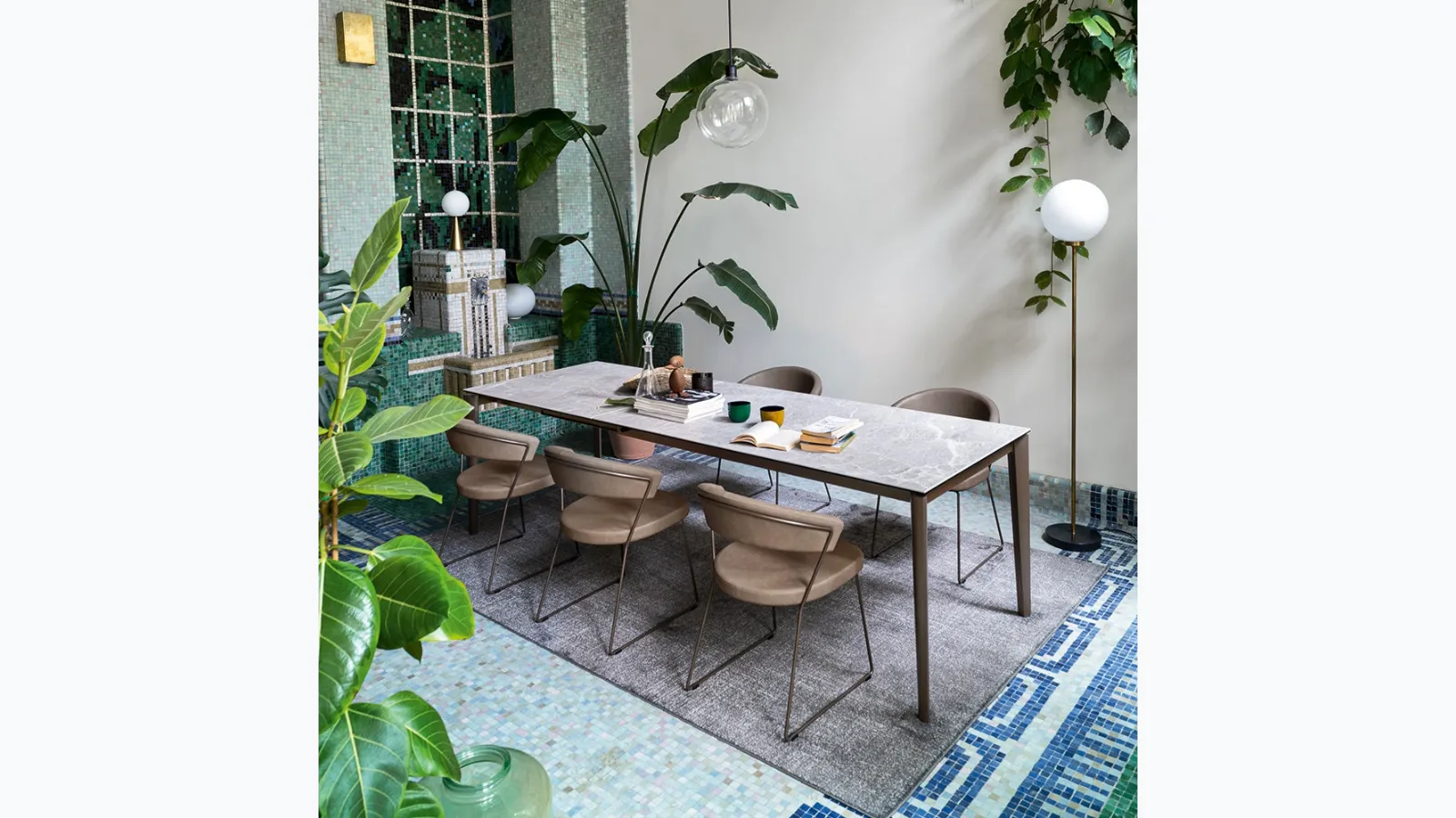 New York eco-leather chair from Connubia.