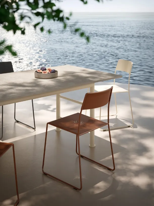 Nigelle Chair by Opinion Ciatti