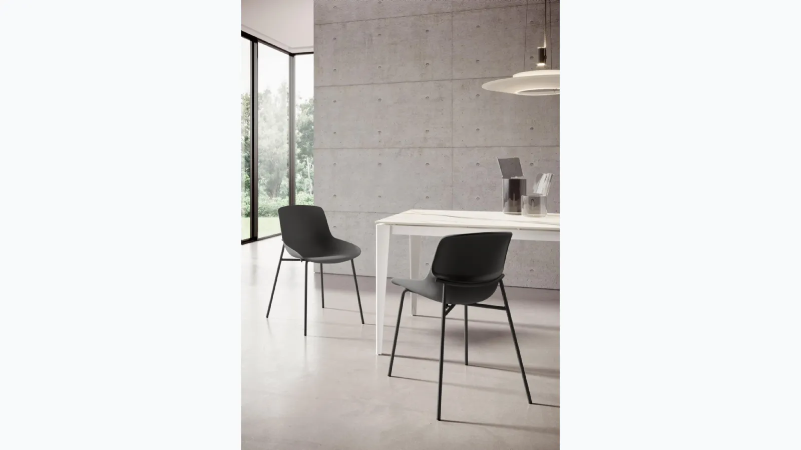 Noa chair by Ingenia
