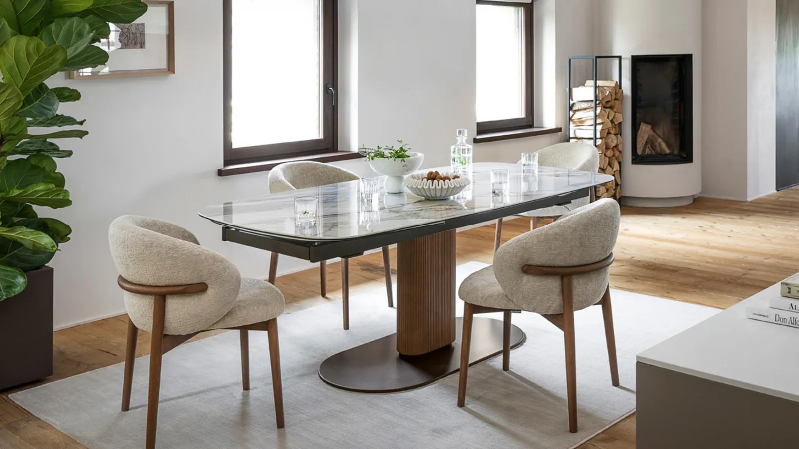 Chair in fabric with wooden legs Oleandro by Calligaris