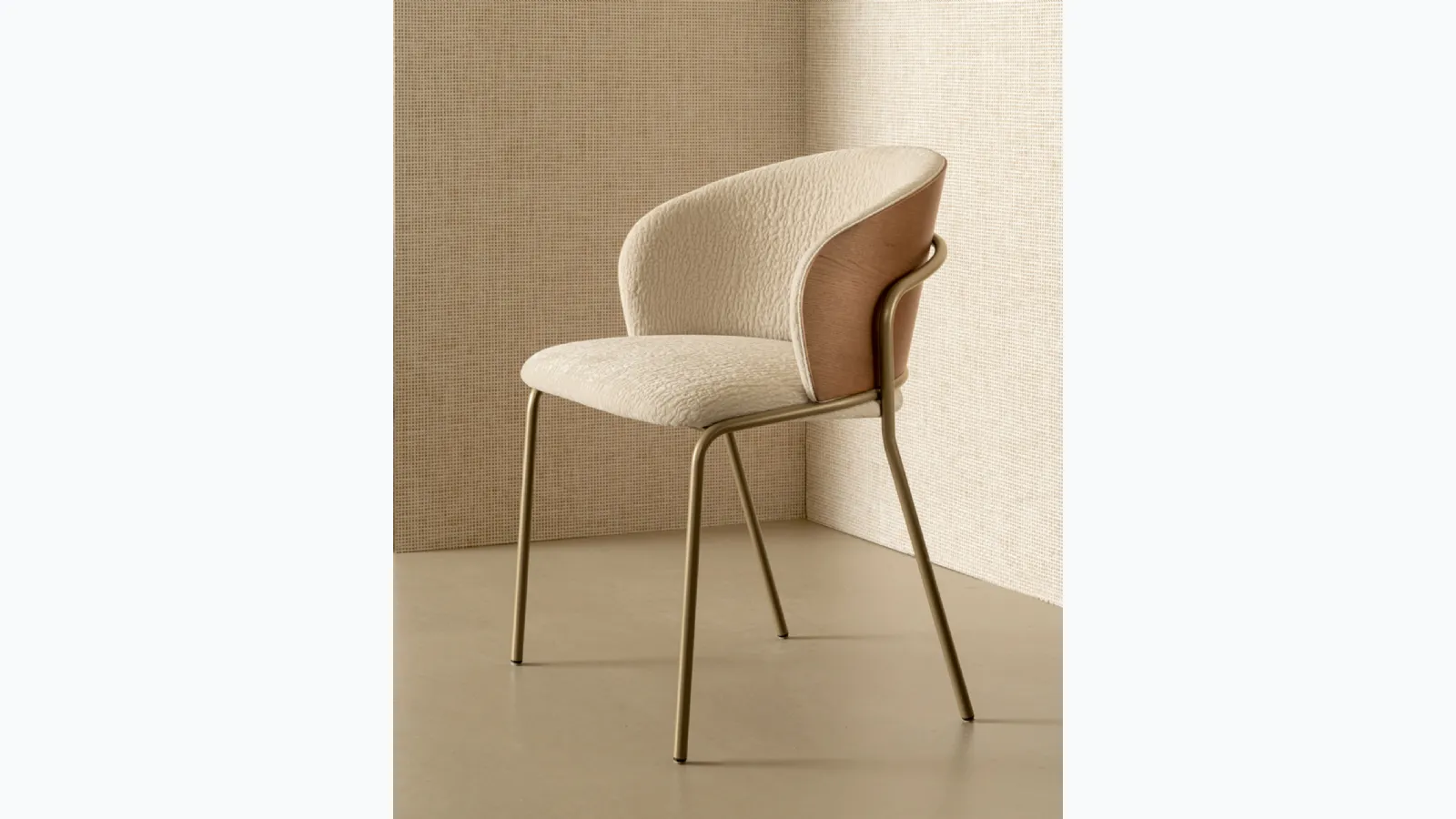 Panarea fabric chair with oak backrest by Riflessi