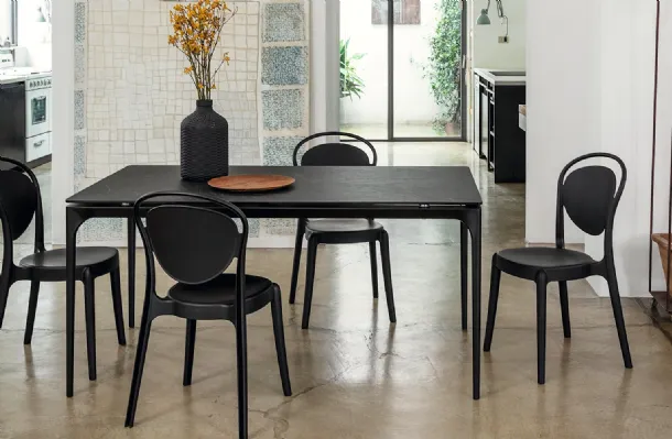 Parisienne polycarbonate chair by Calligaris