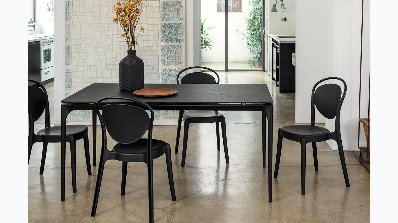 Parisienne polycarbonate chair by Calligaris