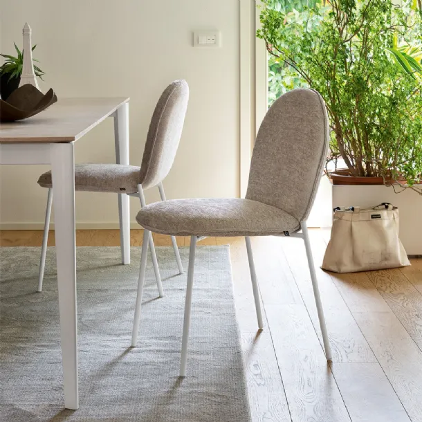 Riley Mid Chair by Connubia