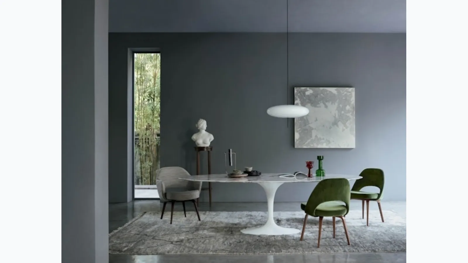 Saarinen Executive Chair by Knoll.