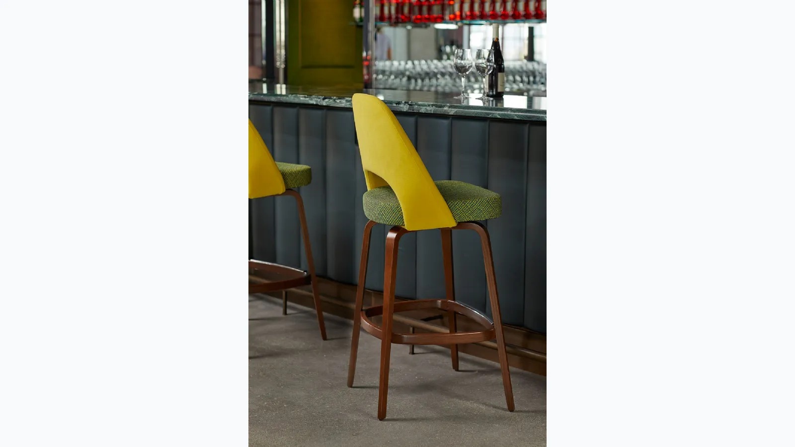 Saarinen Executive Stool by Knoll.