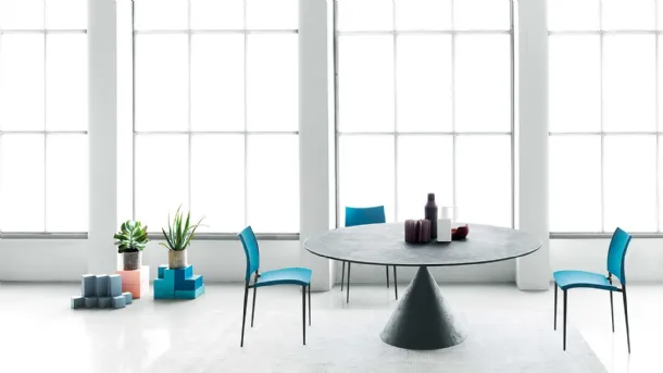 Sand chair in fabric by Desalto.