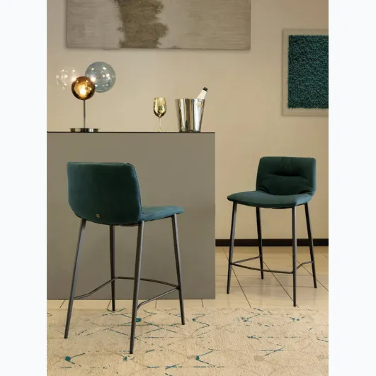 Alexia stool by Tonin Casa