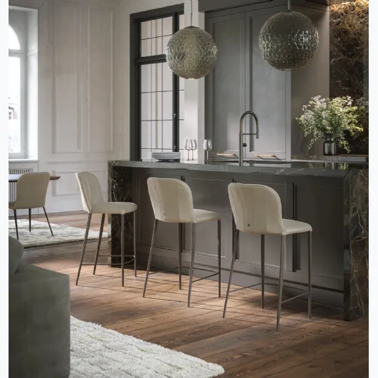 Leather Bustier Stool by Tonin Casa