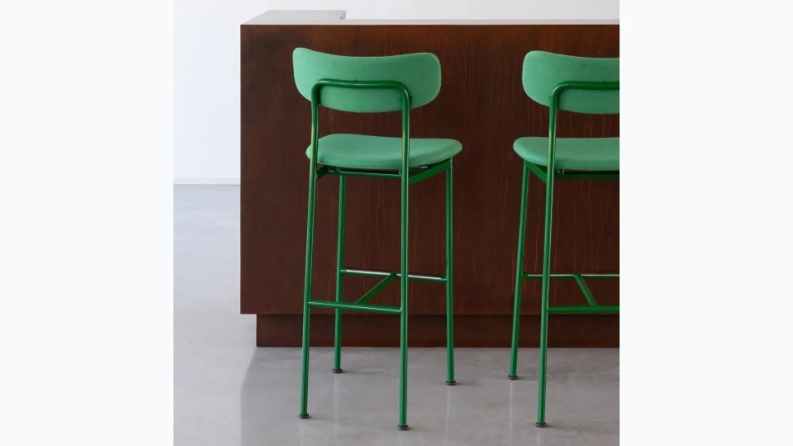 Motta stool in polypropylene by Magis