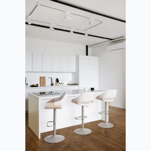 Roxanne Moon wooden stool in fabric by Bizzotto.