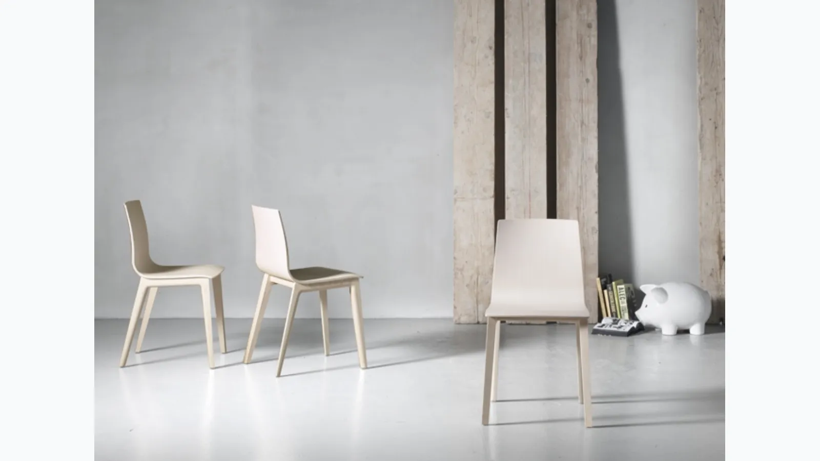 Chair with solid wood frame Smilla by Scab Design