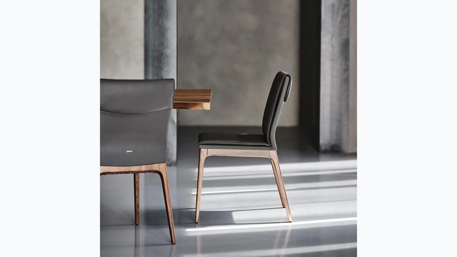 Leather chair with wooden legs Sofia by Cattelan Italia.