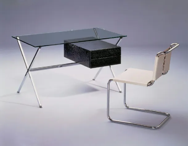 Spoleto Chair by Knoll