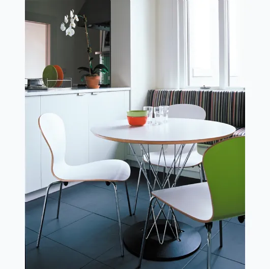 Knoll's Sprite Stacking Chair.