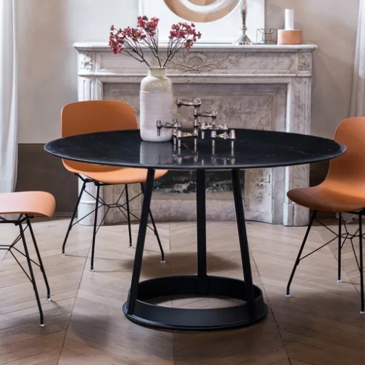 Troy chair in polypropylene by Magis