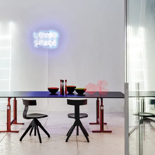 Chair Tuffy The Wild Bunch in solid wood and polypropylene by Magis.